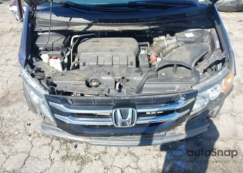 2016 Honda Odyssey Touring/Touring Elite z USA, uszkodzony, nr VIN 5FNRL5H98GB098883